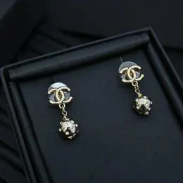 chanel boucles doreilles pour femme s_1251701